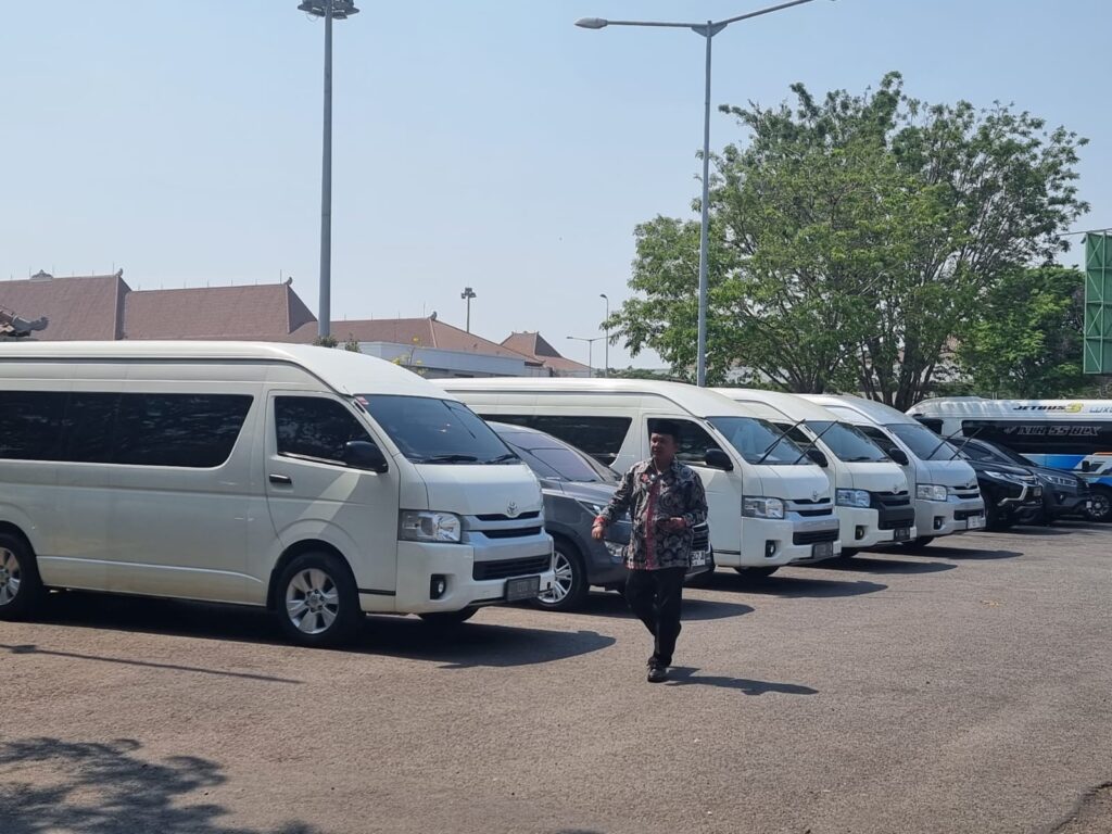 Rental Mobil Jawa Timur